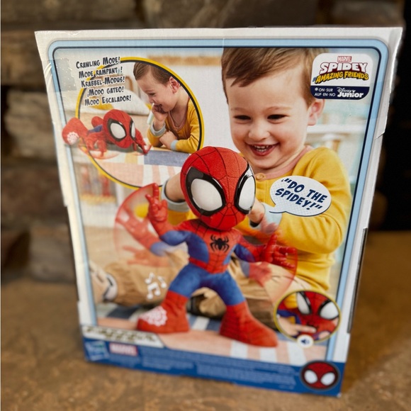 Crawling Spidey - NEW - Picture 5 of 6